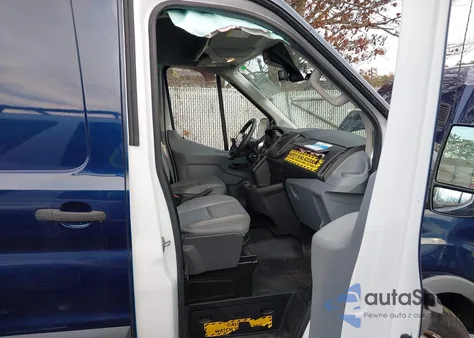 2018 Ford Transit-250 из США, поврежденный, VIN 1FTYR2CM6JKA79991